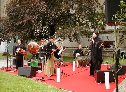 Mio et sa troupe de musiciens